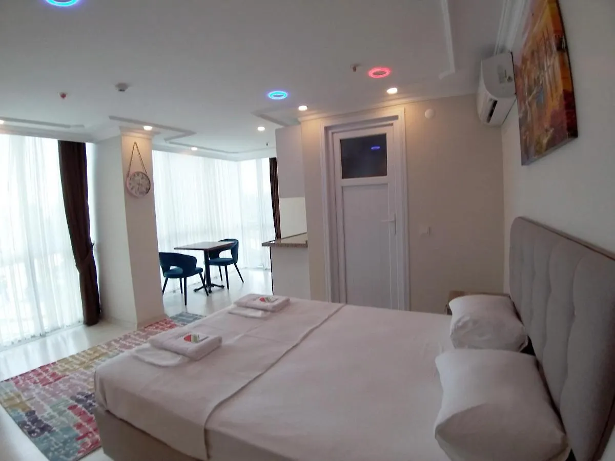 Golden Fish Hotel Batumi 3*,  Georgia